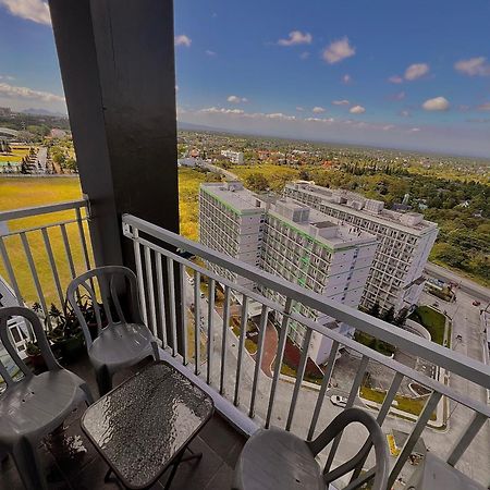 The Pallet House, Wind Residences Tagaytay タガイタイ エクステリア 写真